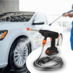 عرض تنظيف السيارة الفائق " مسدس الغسيل بالفوم + سبراي تنظيف مقاعد السيارة + فوطة مايكروفايبر + مكنسة سيارة لاسلكية" - الصورة 4